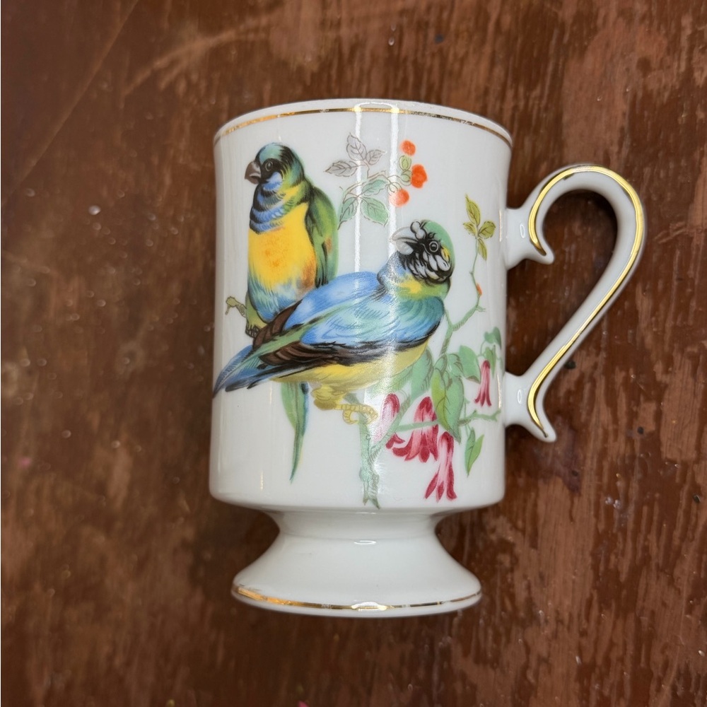 Royal Crown China Footed Mug Cup Bird Decor PARROT PARAKEET Designed Gold RARE